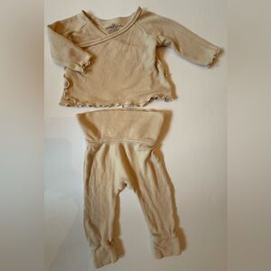 Caden Lane Neutral Beige 95% Bamboo 2-Piece Set 0-3M EUC